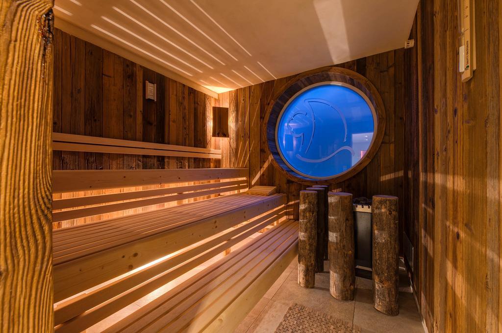 Hotel Erholung Kellenhusen Bagian luar foto